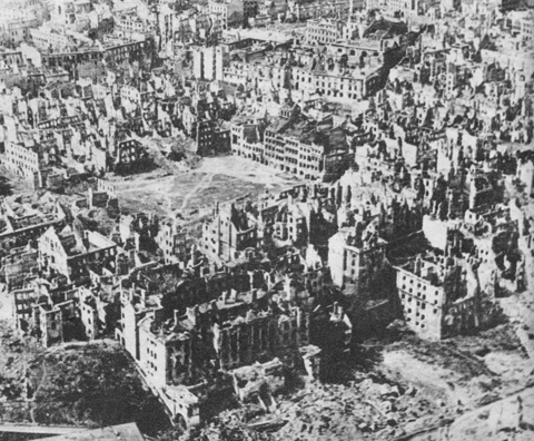 Разрушенная Варшава